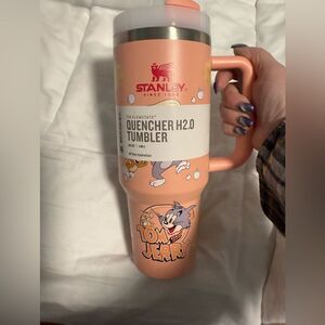 Stanley limited Edition. “Tom and Jerry”  Quencher H2.0! Flowstate NIB!